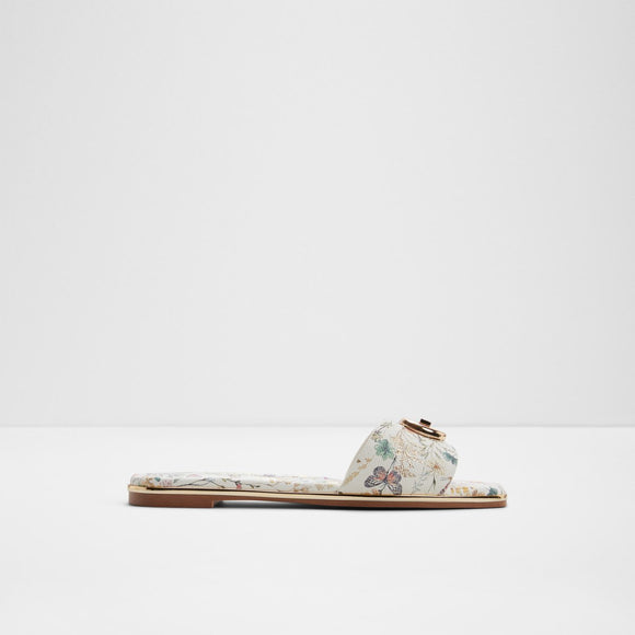 Bellenor Slide Sandals