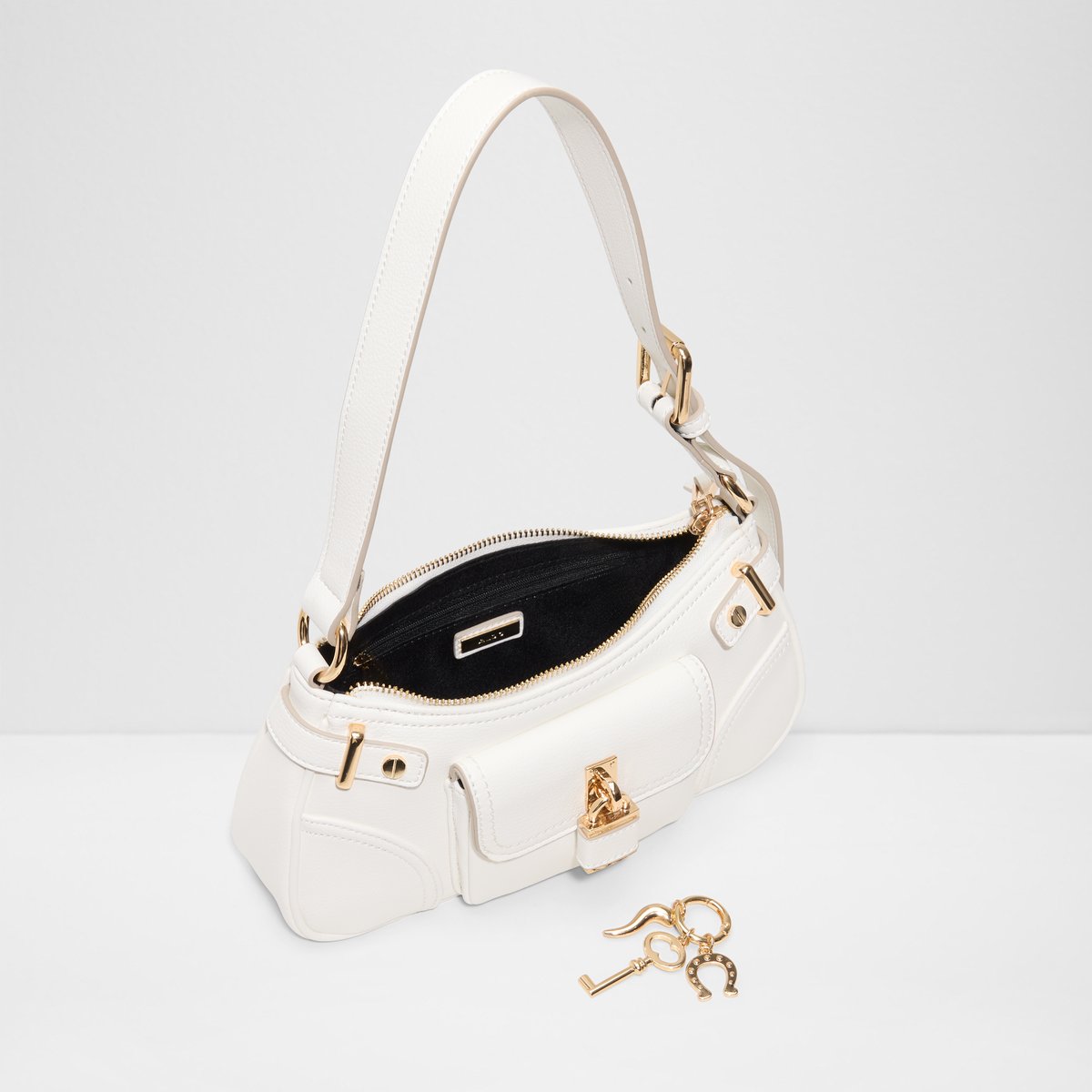 Beramandra Shoulder Bag