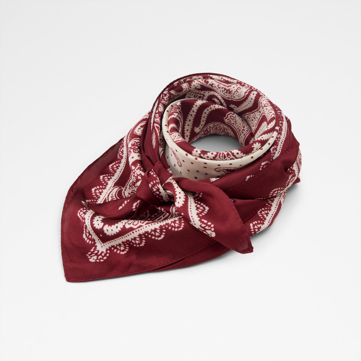 Bernadete Scarf