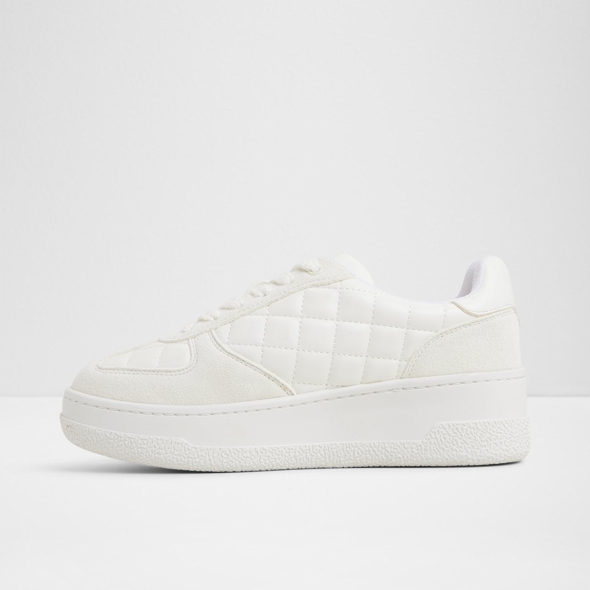 Deevale Low-Top Sneakers
