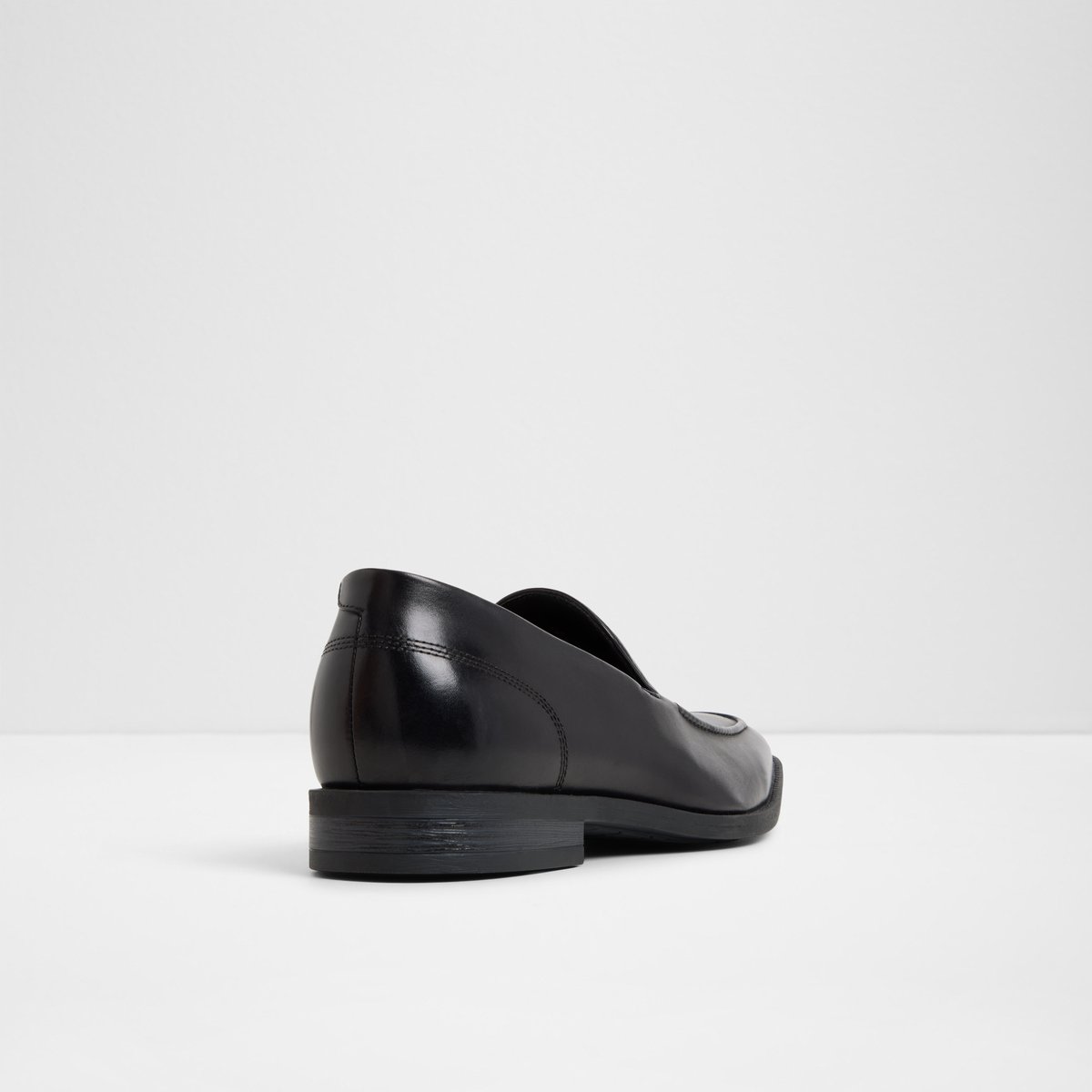 Dex Loafers