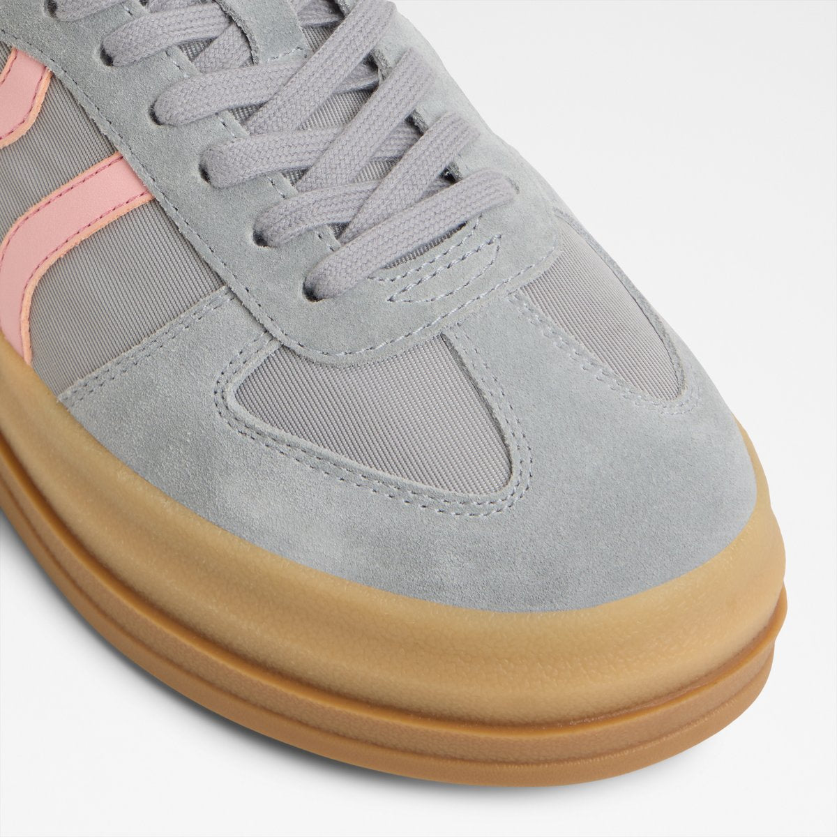 Elabrintar Low-Top Sneakers
