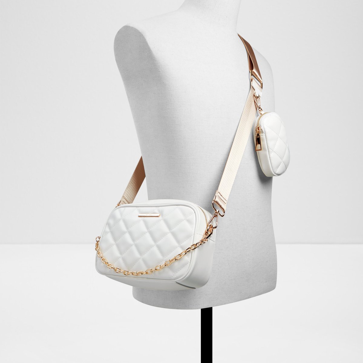 Evelia Cross Body Bag