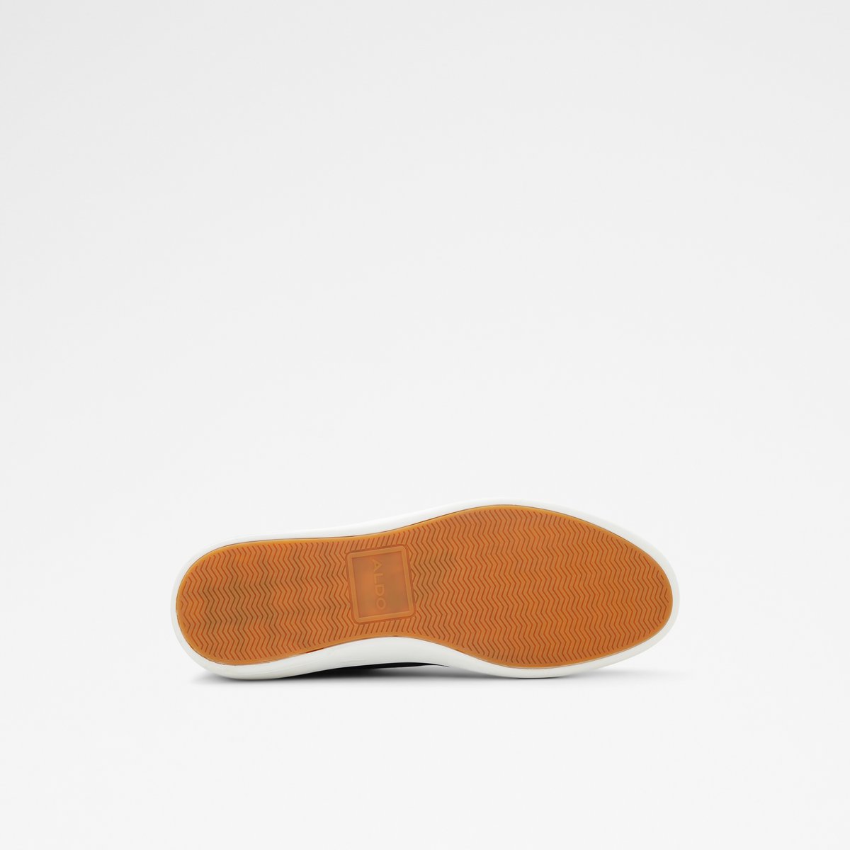 Finespec Low-Top Sneakers