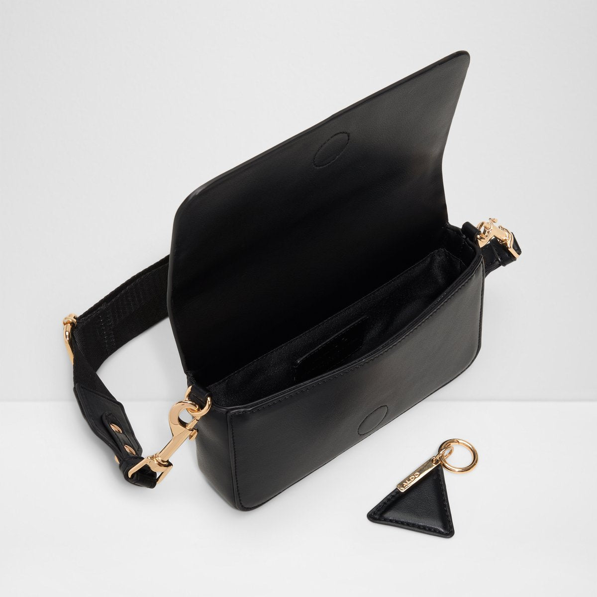 Gwendy Cross Body Bag