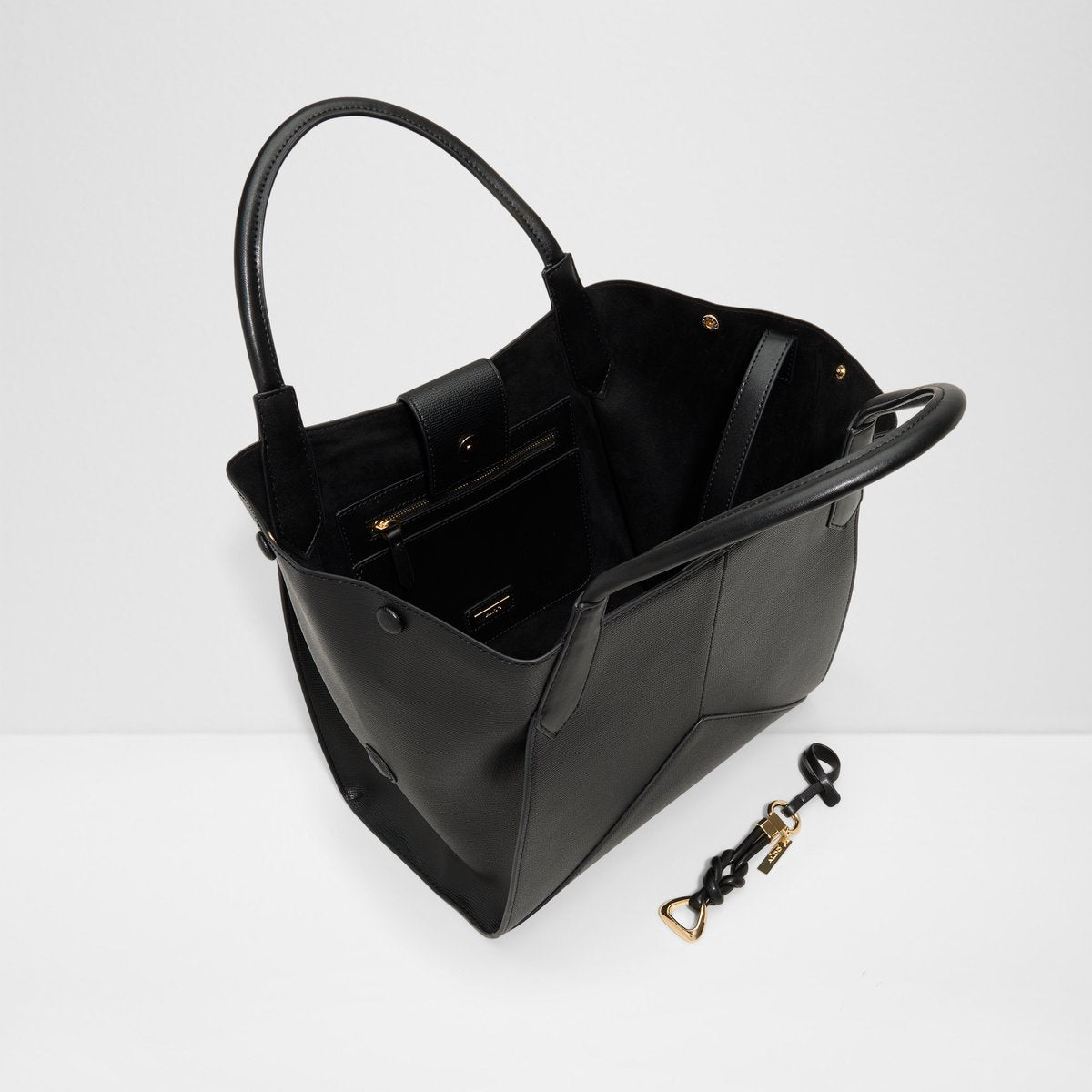 Iveyma Tote Bag