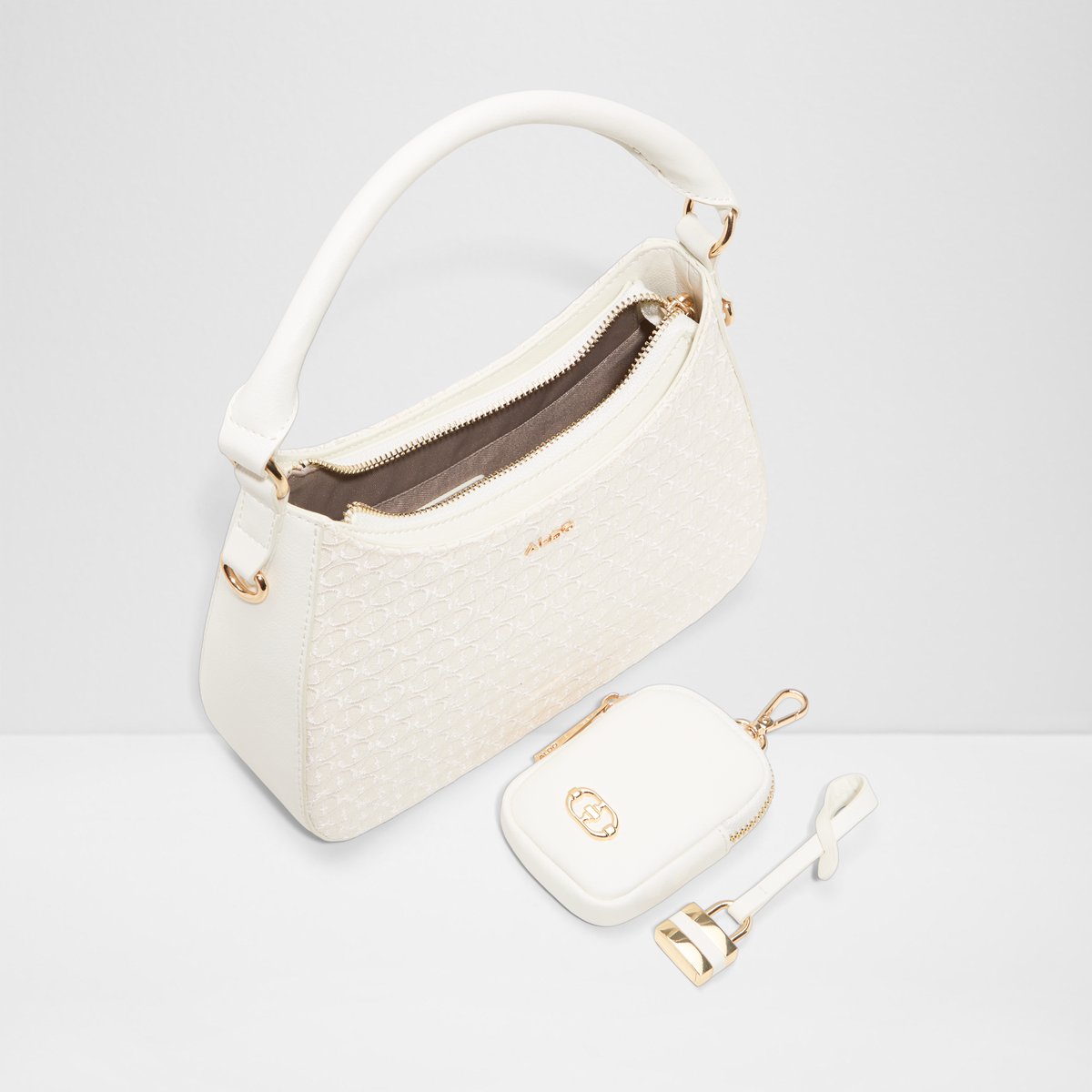 Karegan Shoulder Bag