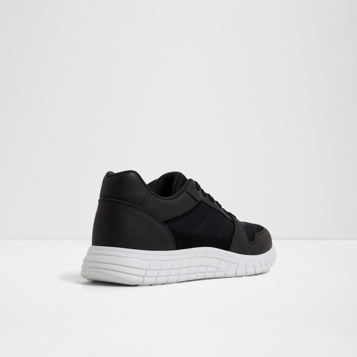 Marty Low-Top Sneakers