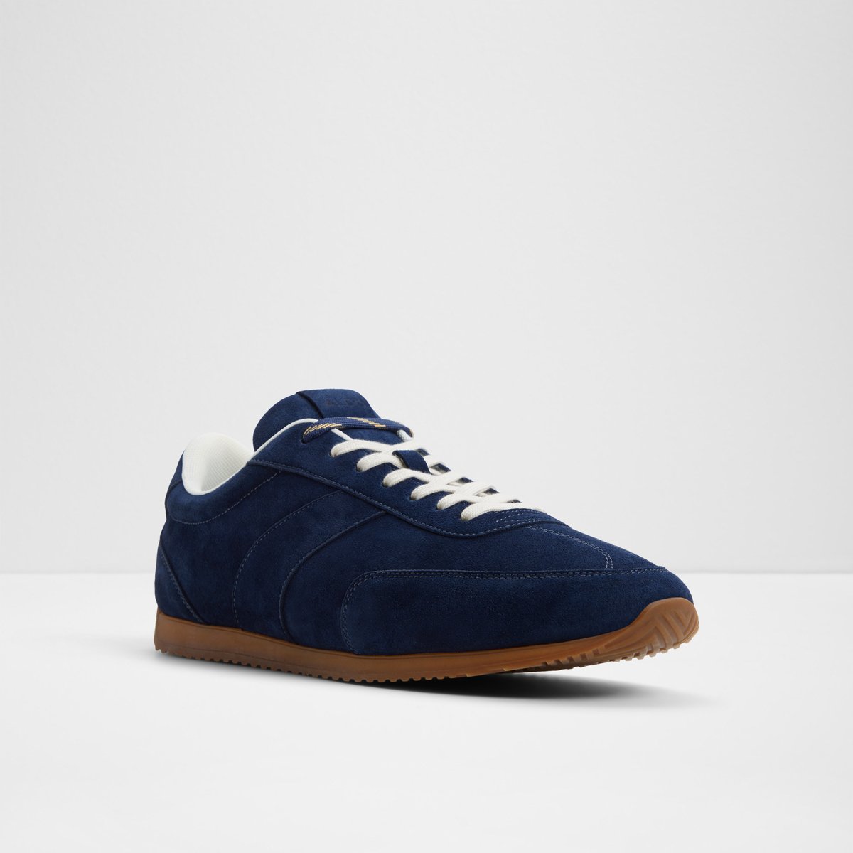 Nathaniel Low-Top Sneakers