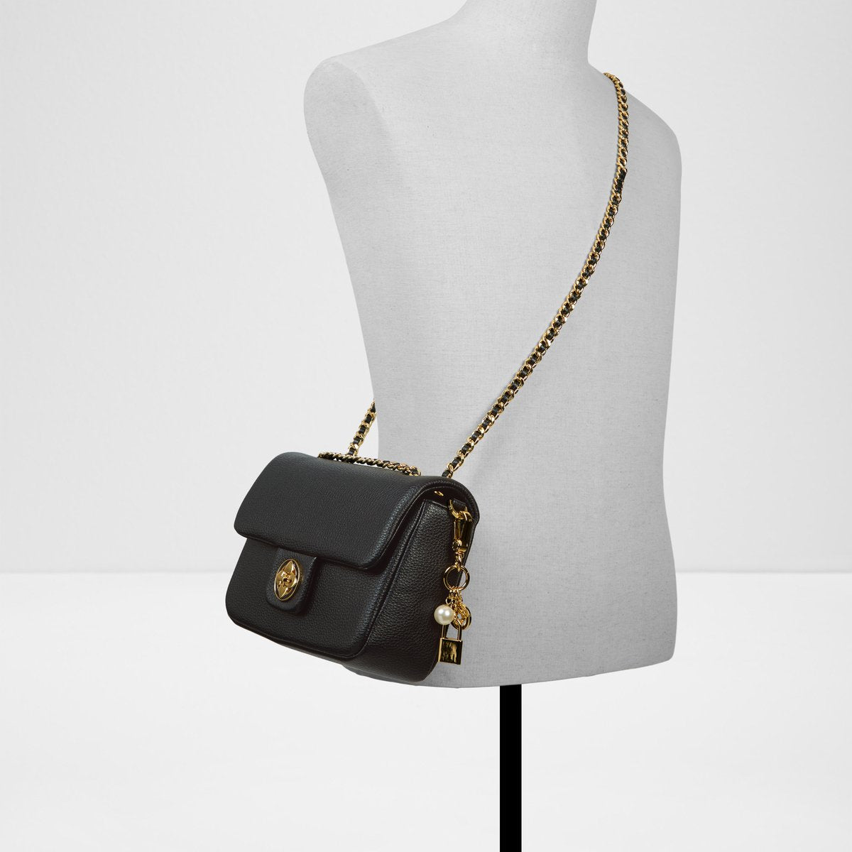 Nellyne Cross Body Bag