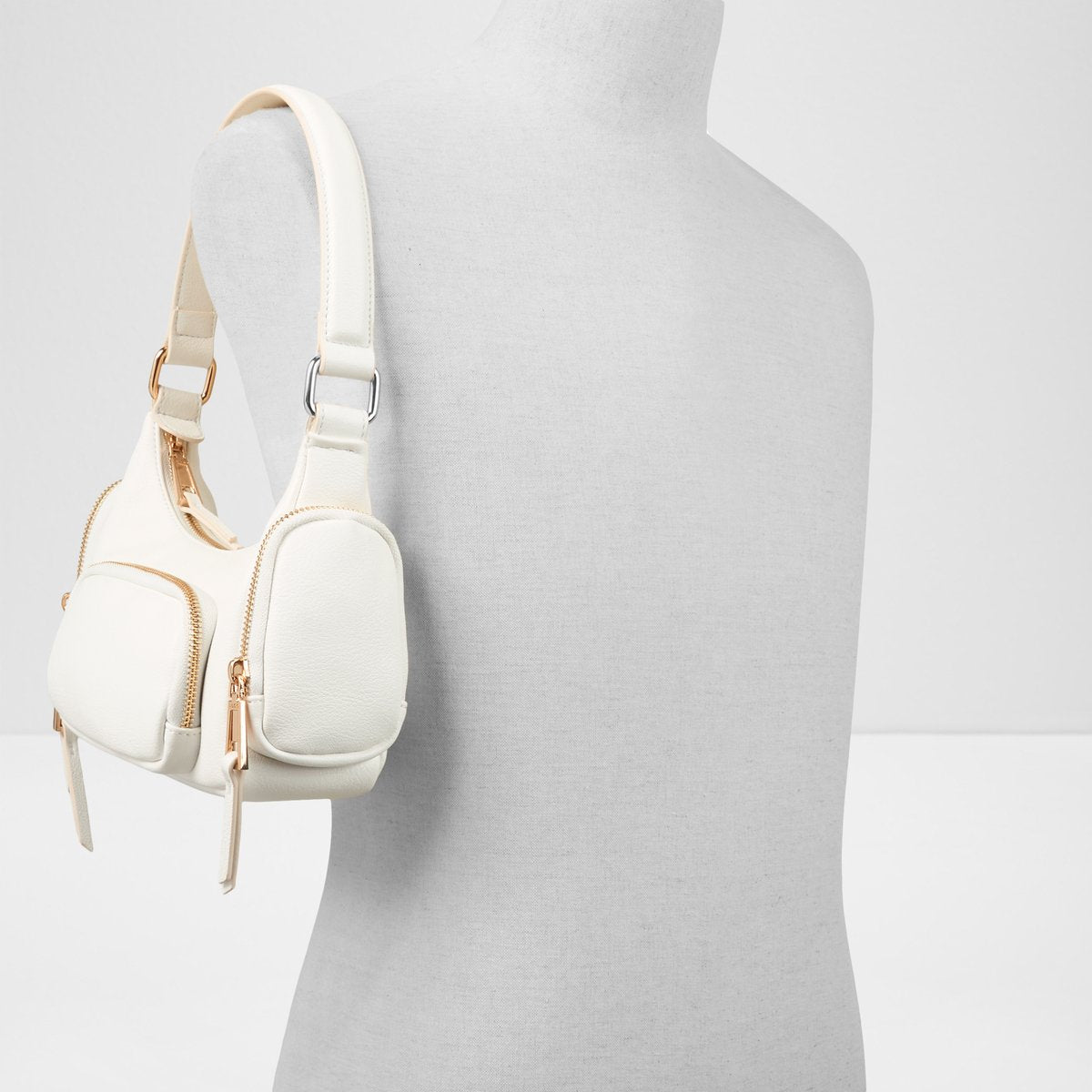 Ppiperr Shoulder Bag