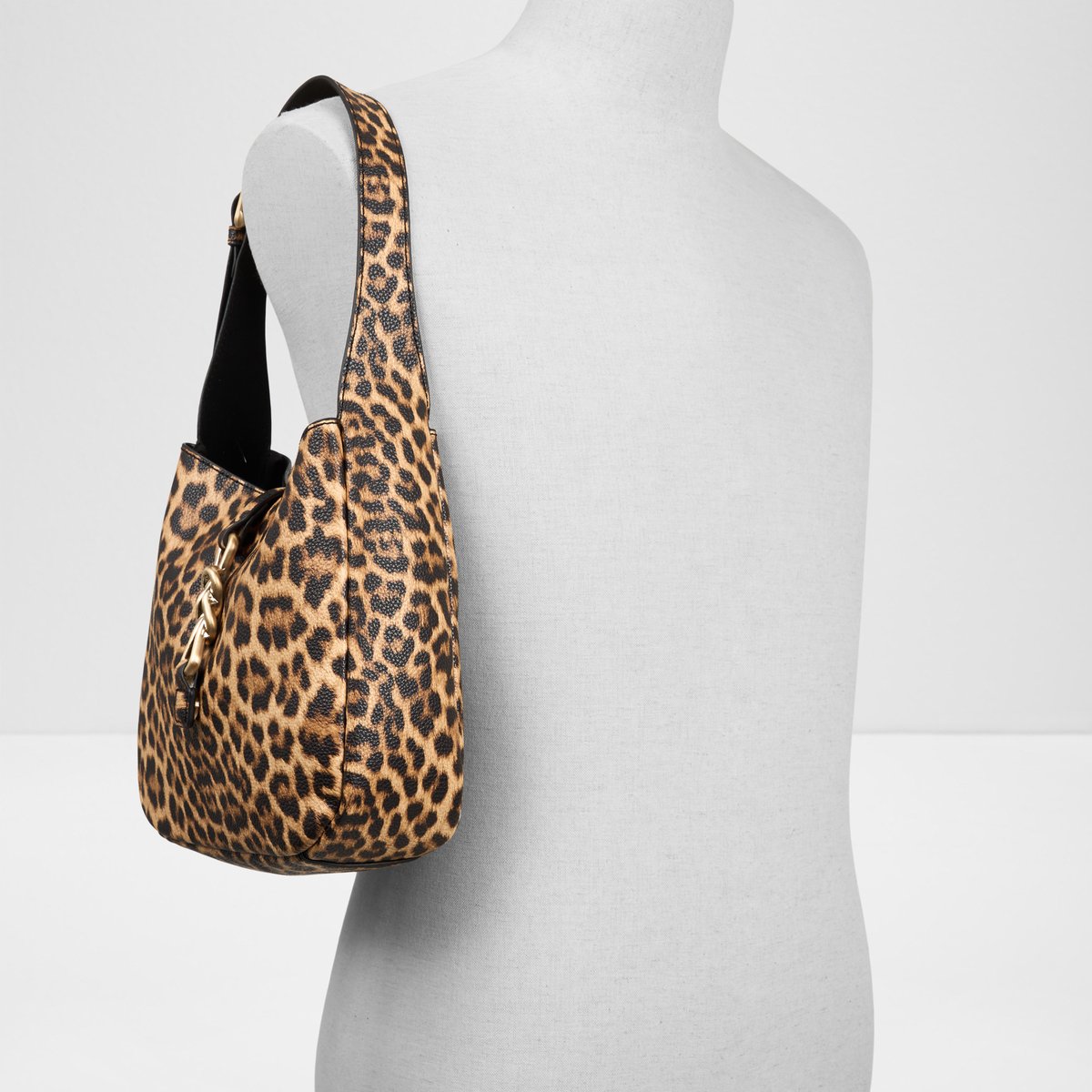 Ssoffiety Bucket Bag