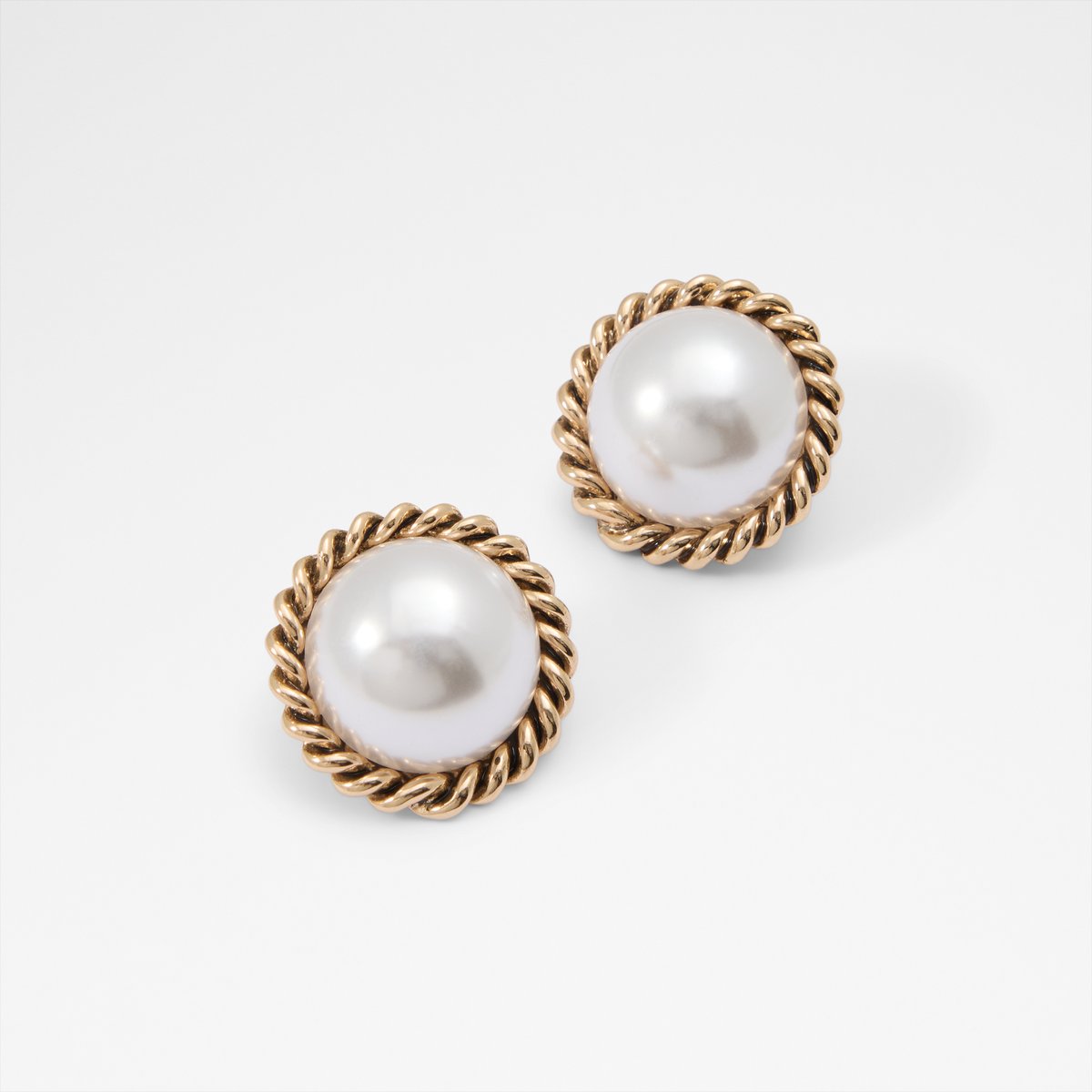 Talaberia Pierced Earrings