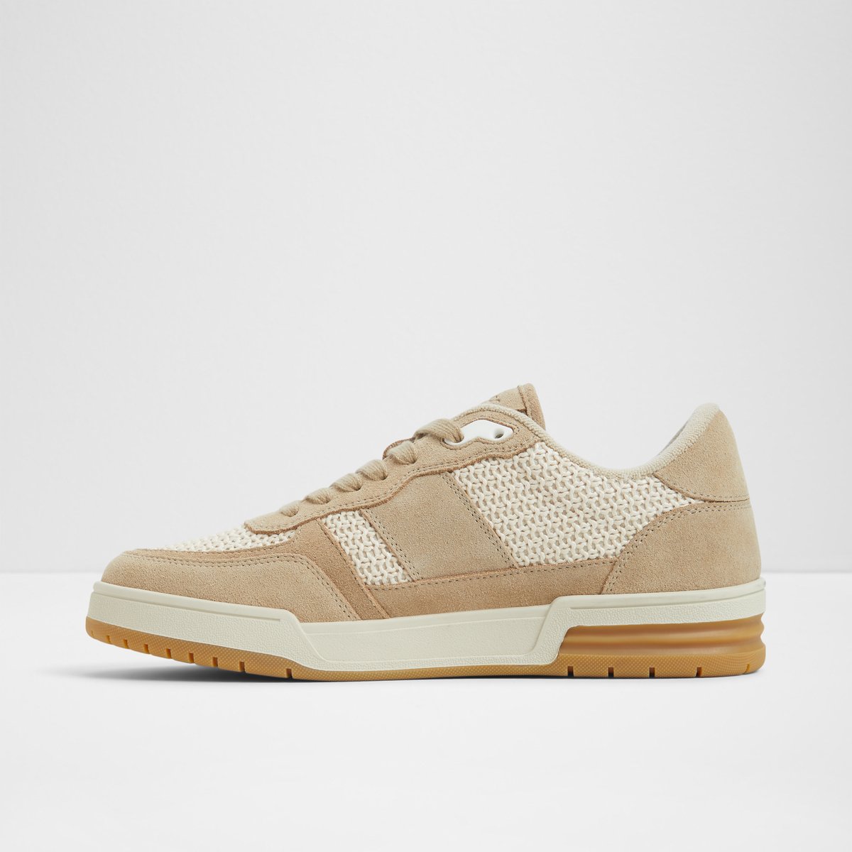 Topper Low-Top Sneakers