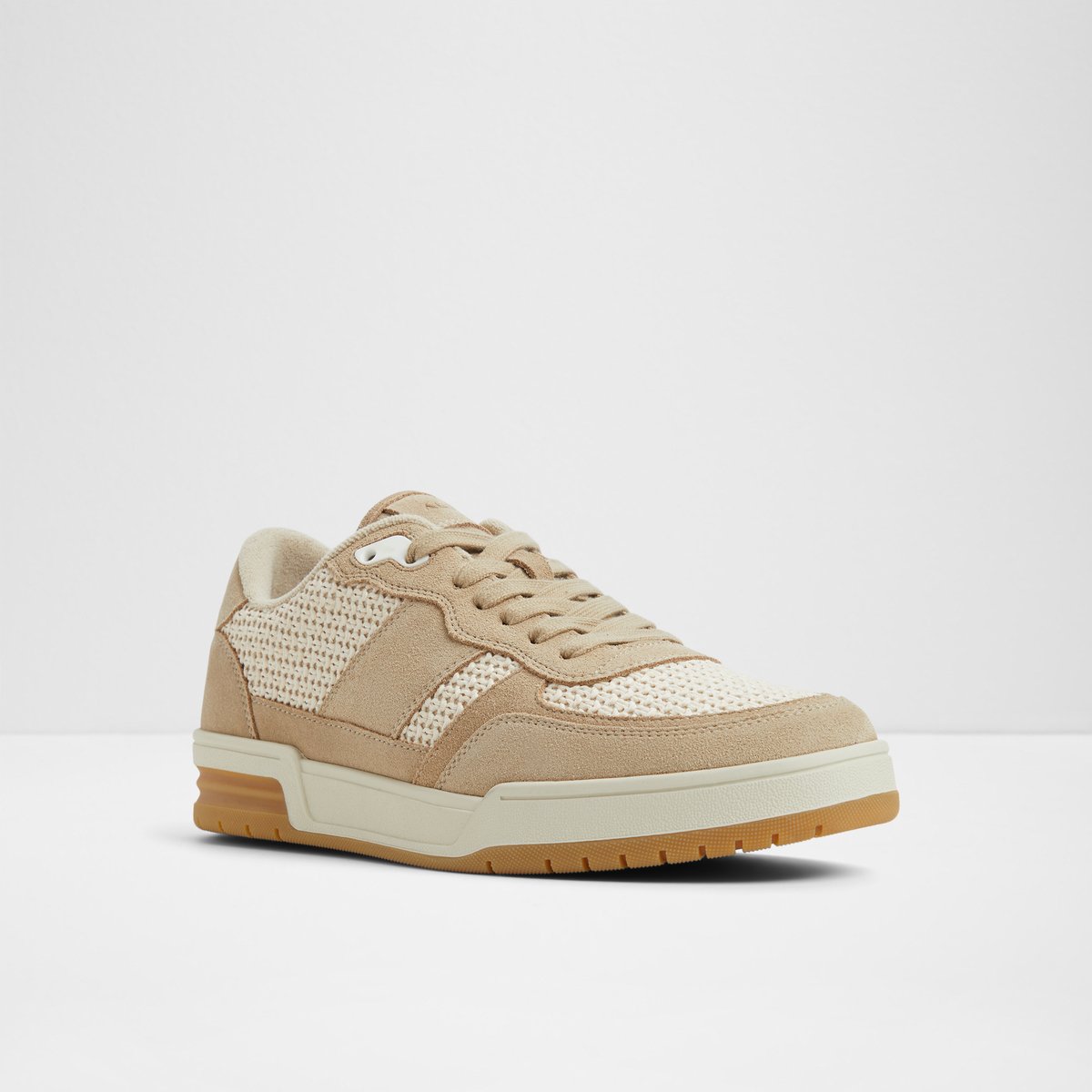 Topper Low-Top Sneakers