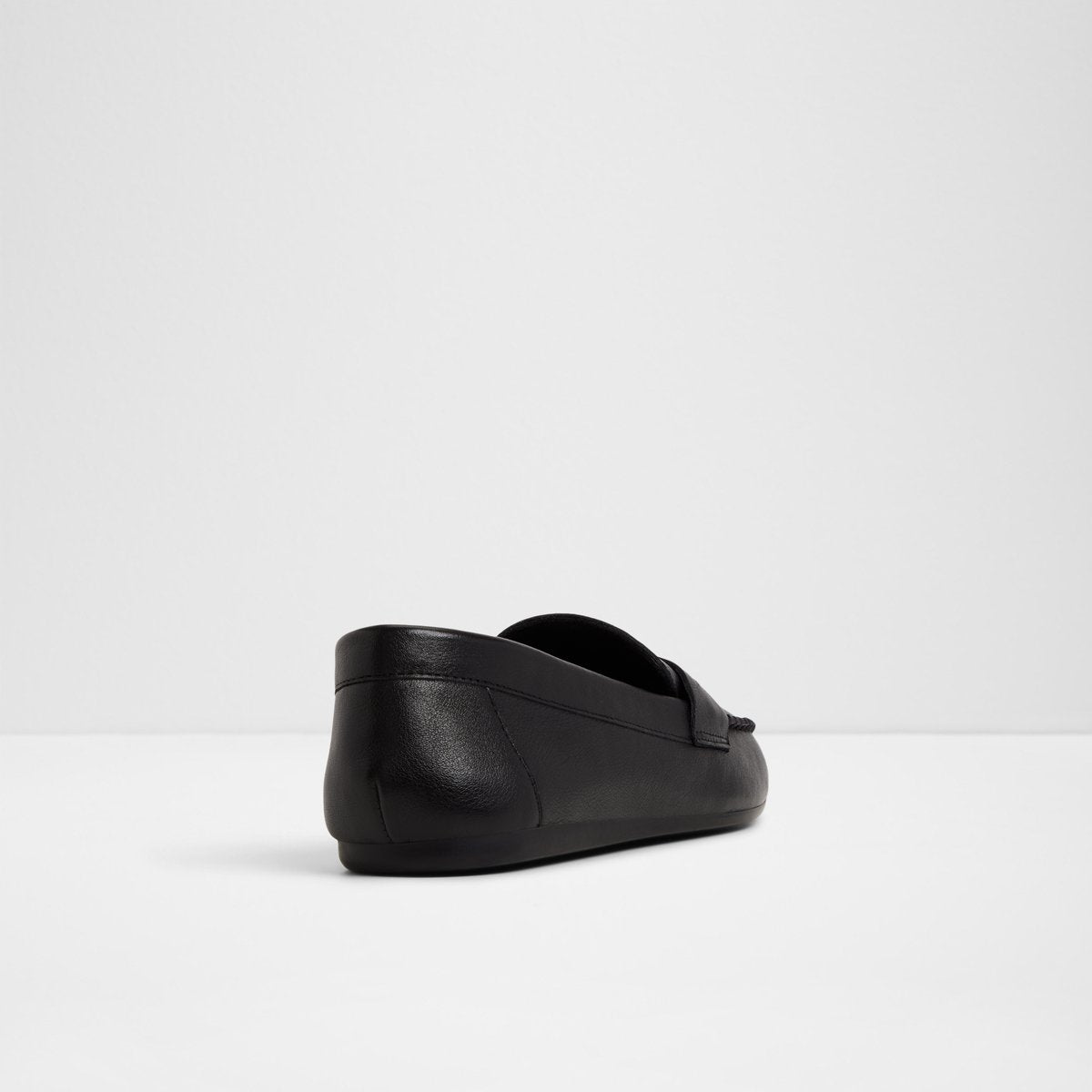 Wylaena Loafers