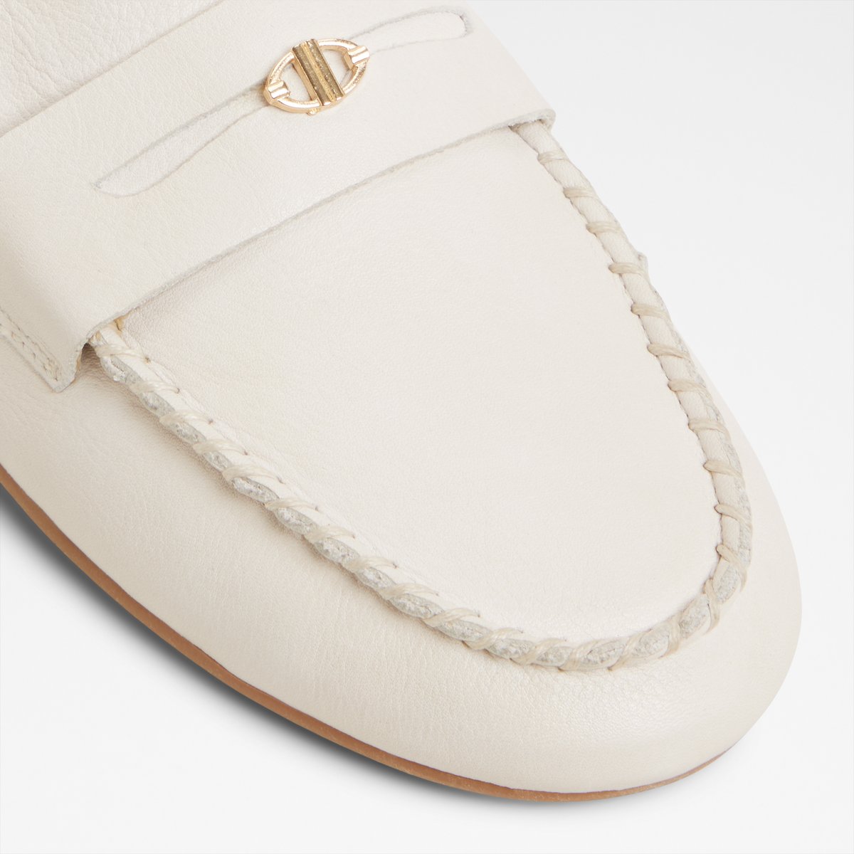 Wylaena Loafers