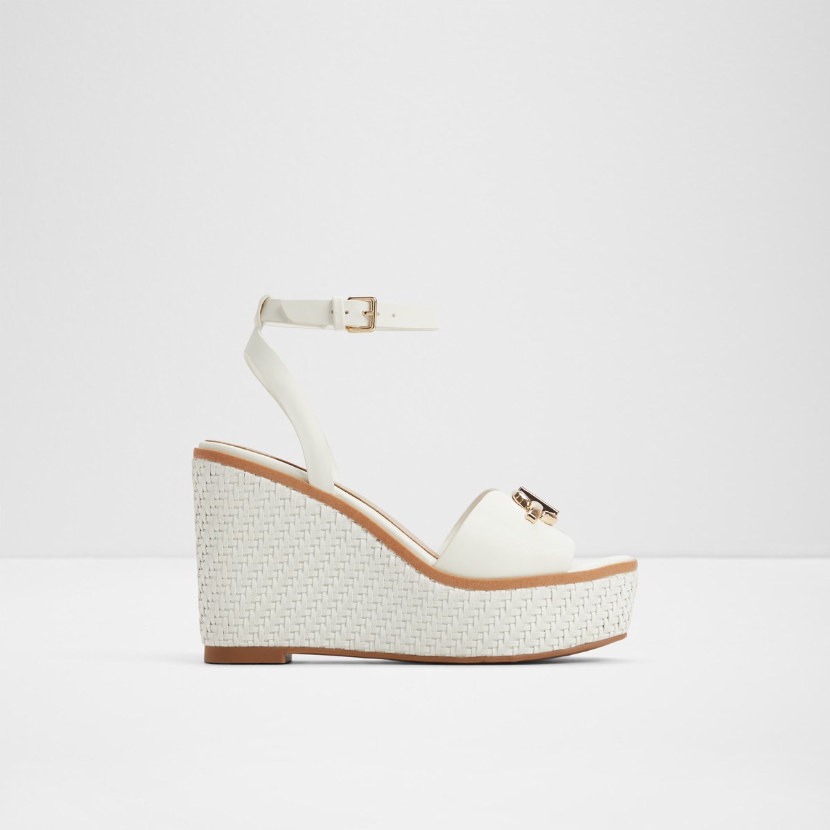 Ybylin Wedge Sandals - Main Image
