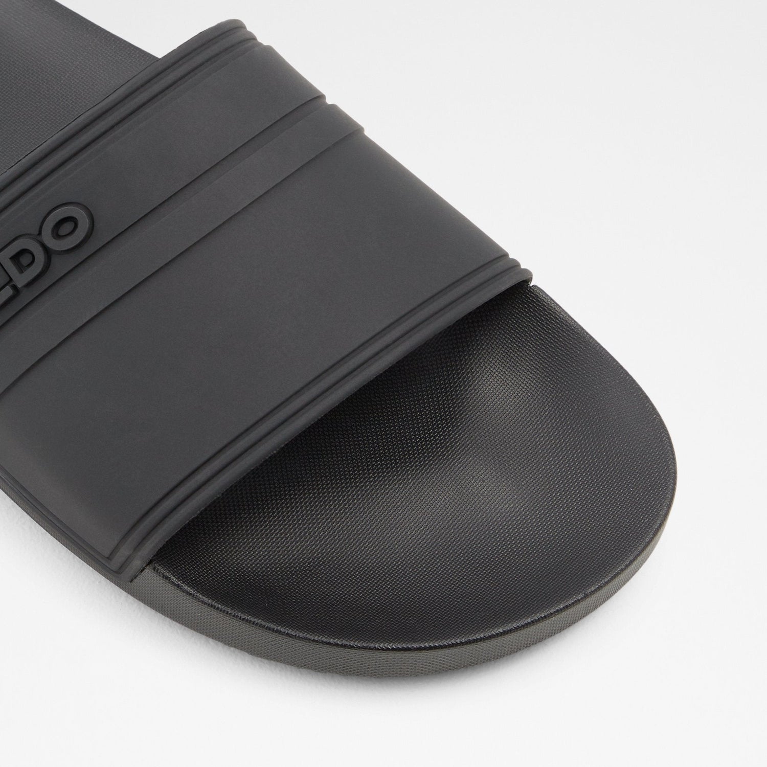 Dinmore Slide Sandals
