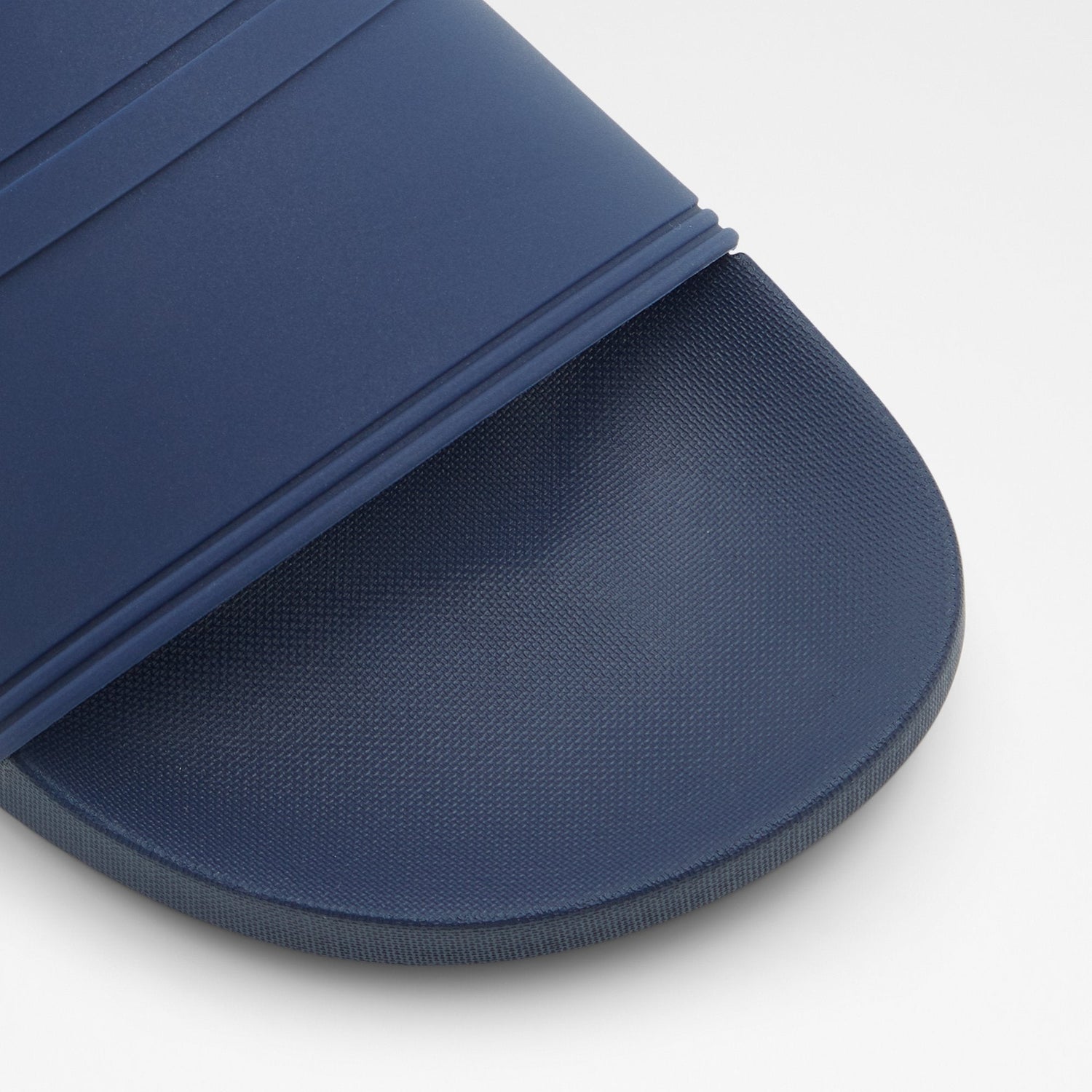 Dinmore Slide Sandals