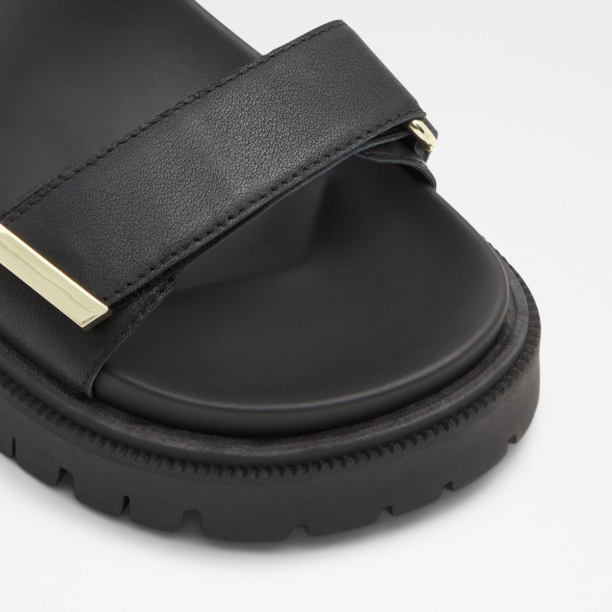 Sanddy Wedge Sandals