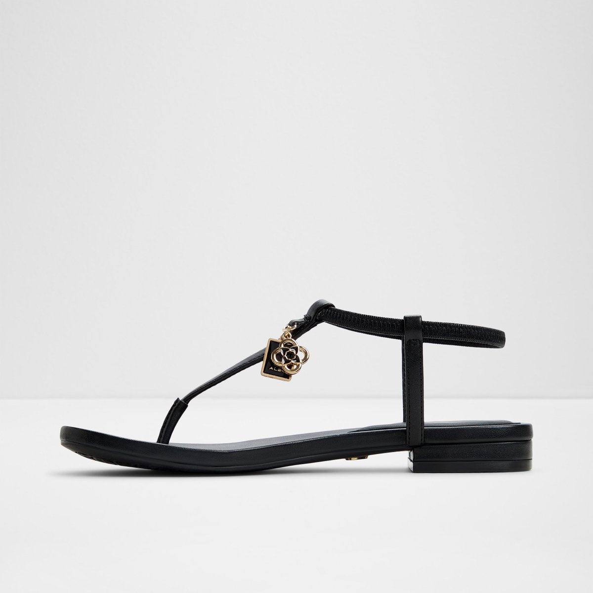 Adwelahar Flat Sandals