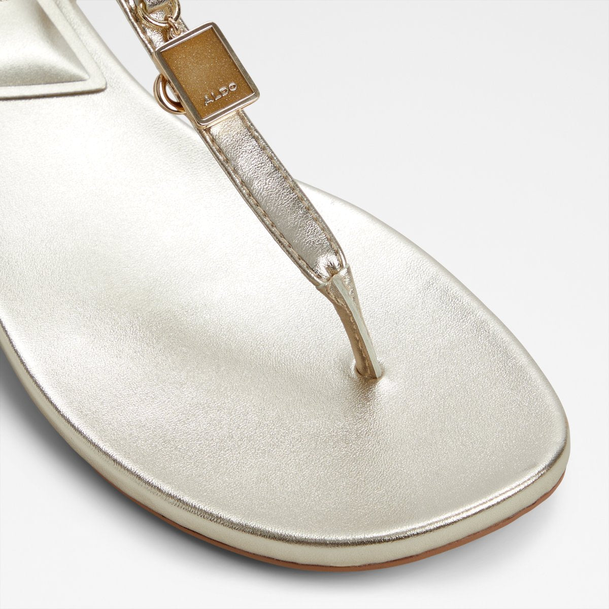 Adwelahar Flat Sandals