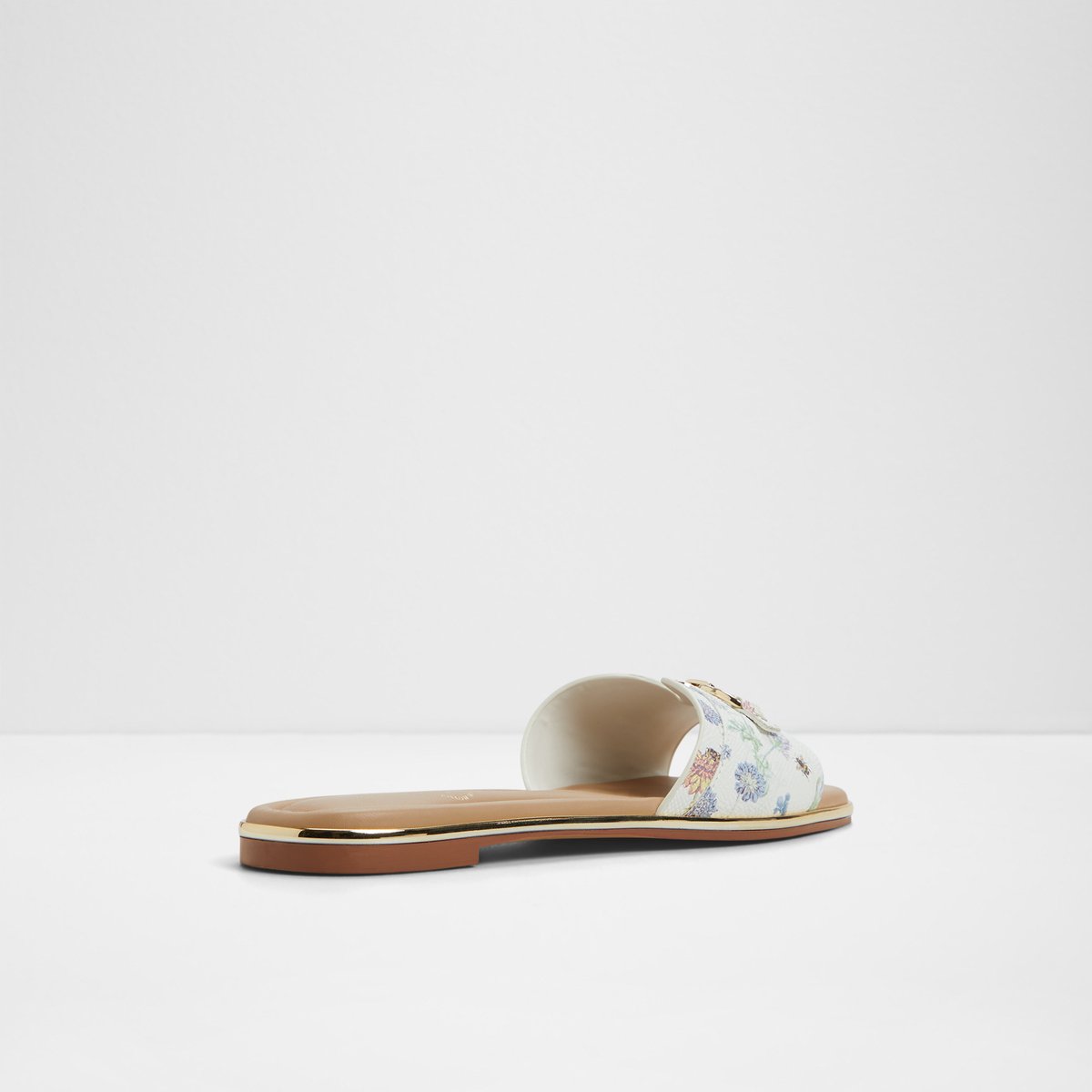 Alamassi Slide Sandals