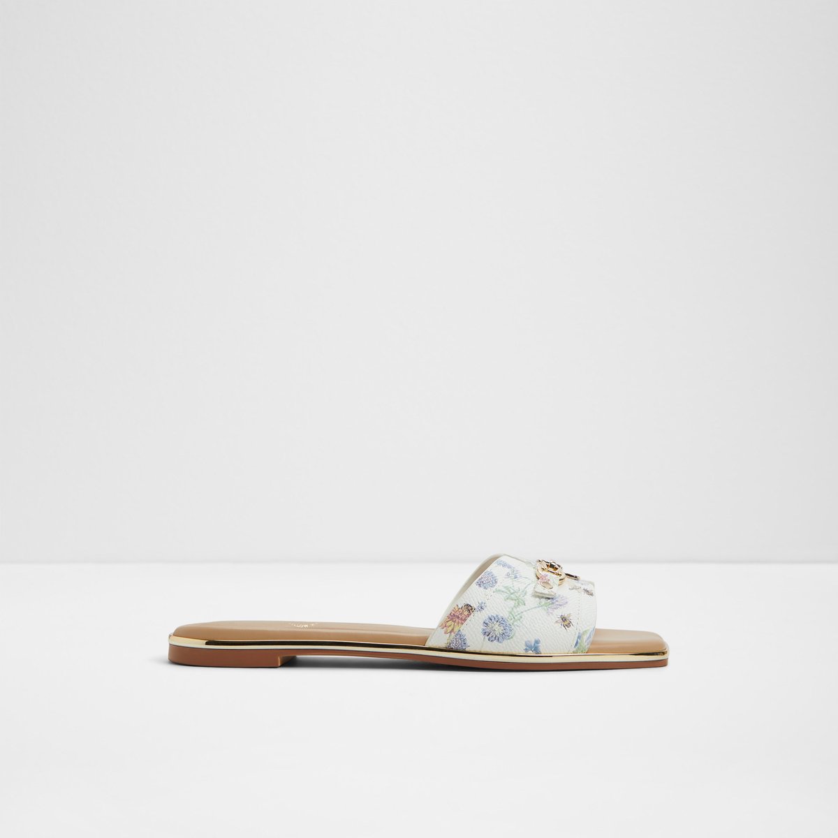 Alamassi Slide Sandals