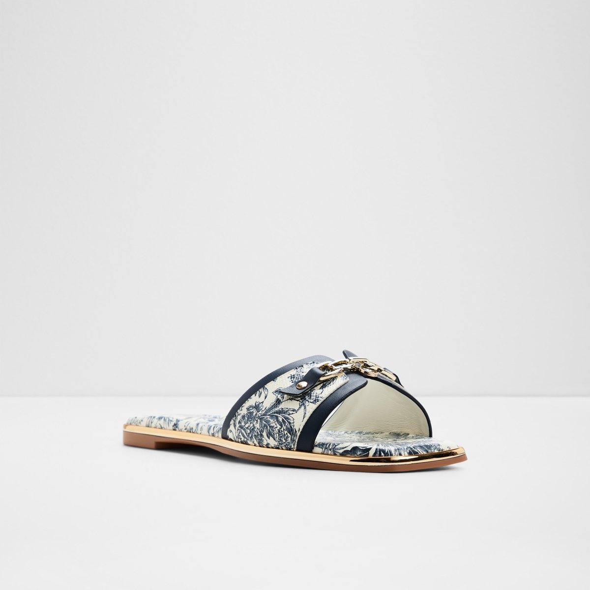 Alamassi Slide Sandals