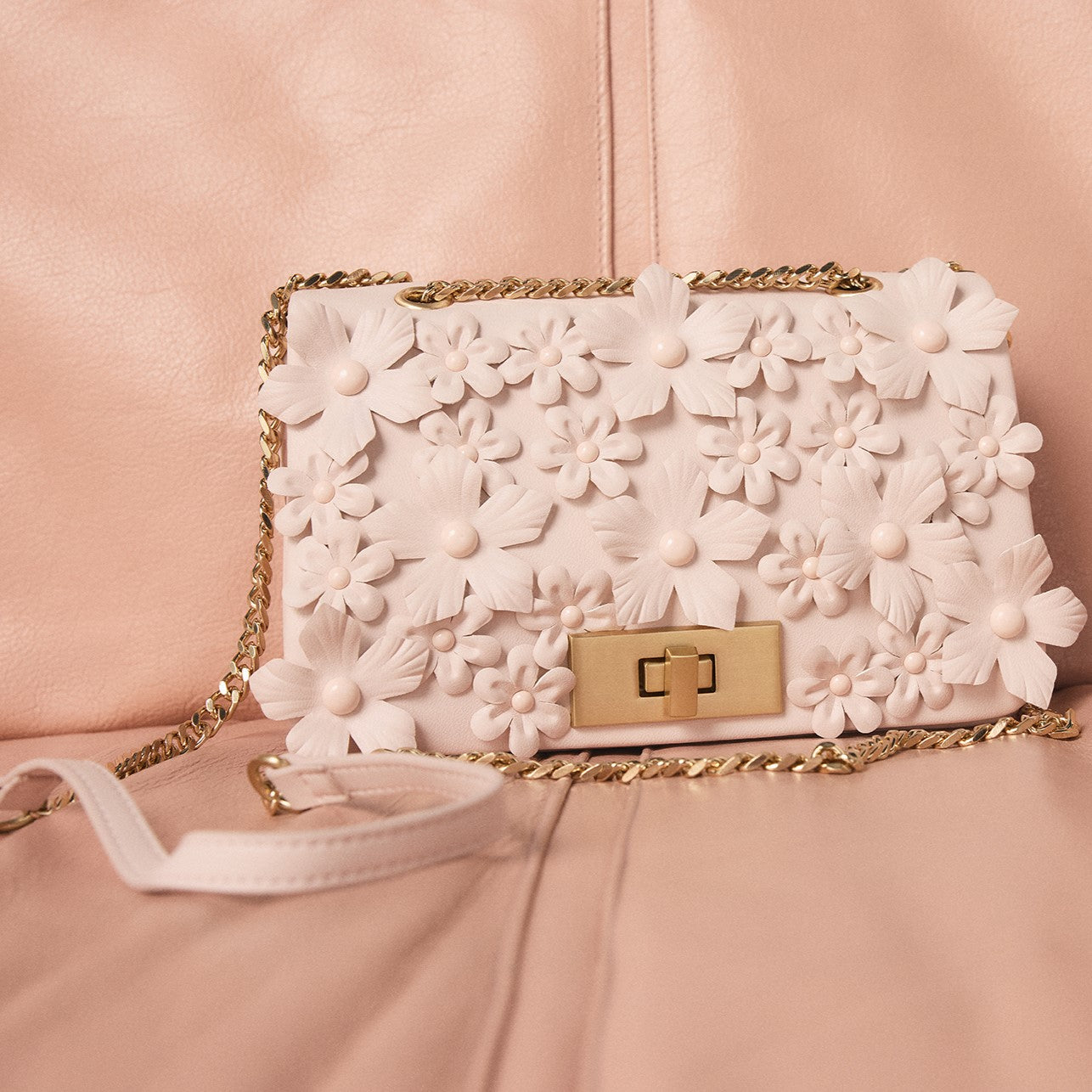 Florella Shoulder Bag