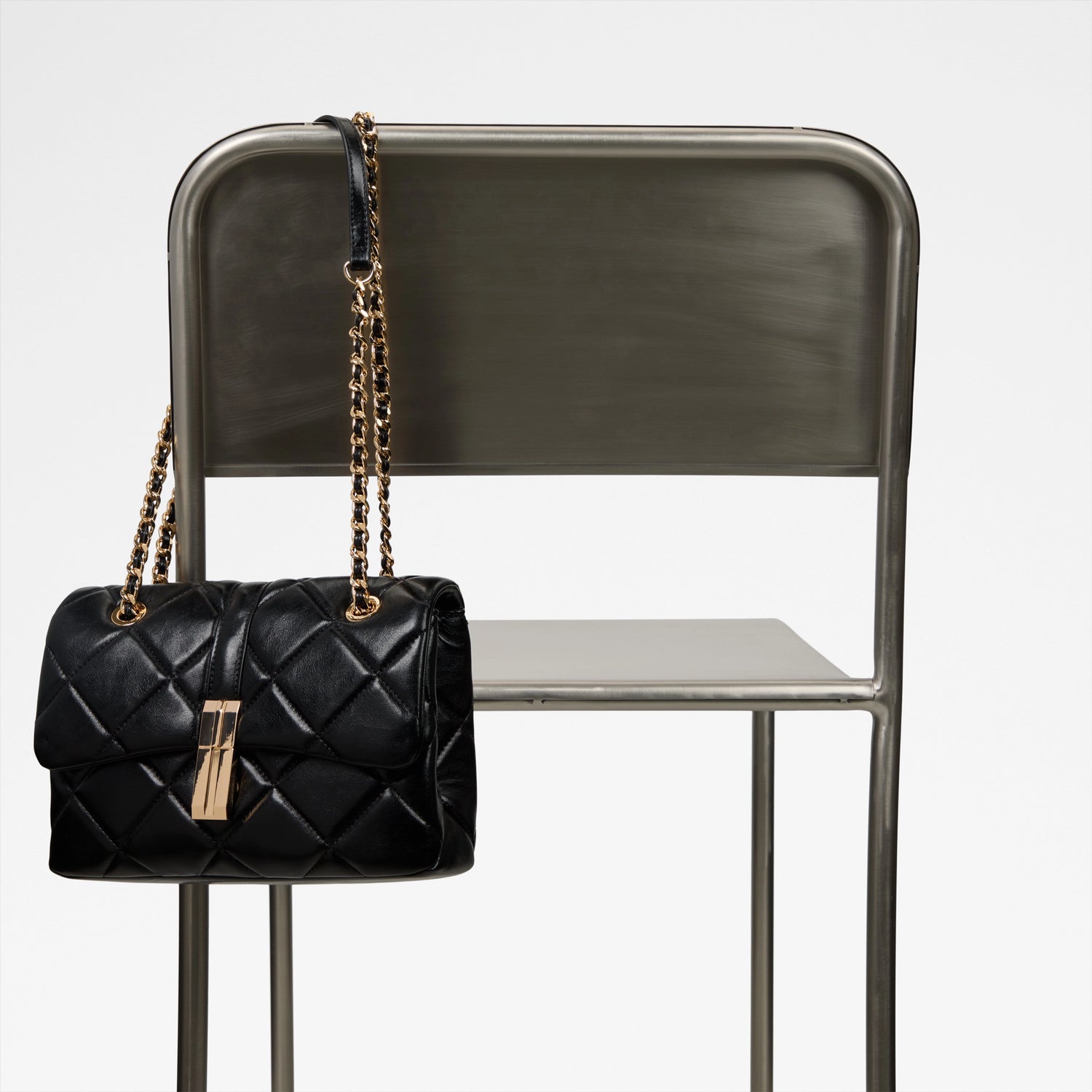 Aliciequilted Cross Body Bag