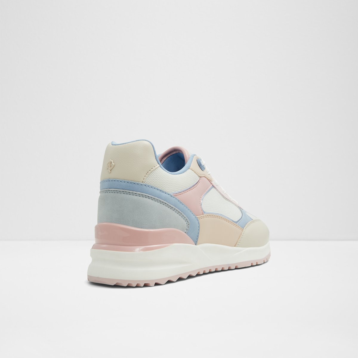 Amelissa Low-Top Sneakers
