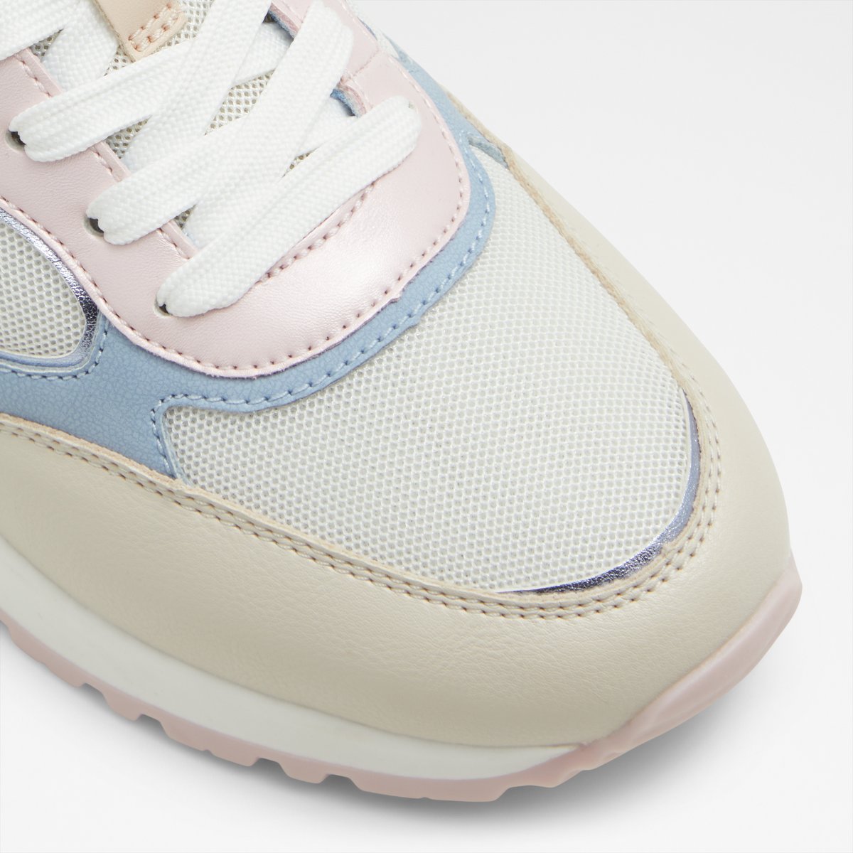 Amelissa Low-Top Sneakers