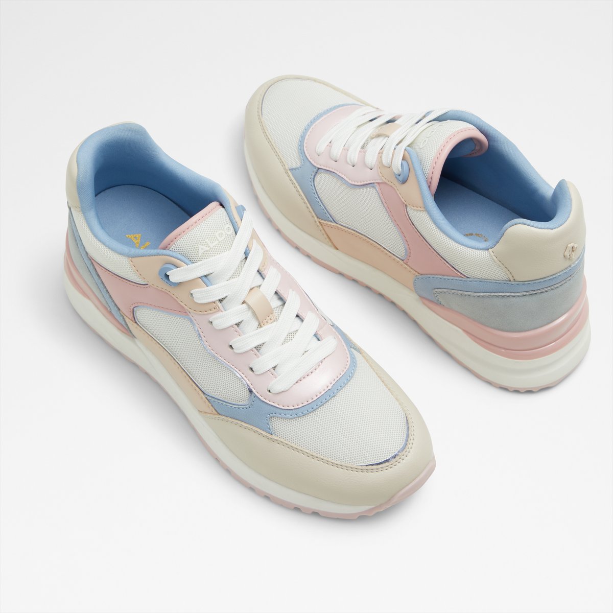 Amelissa Low-Top Sneakers