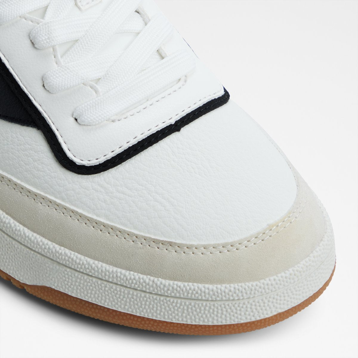 Ashwin Low-Top Sneakers