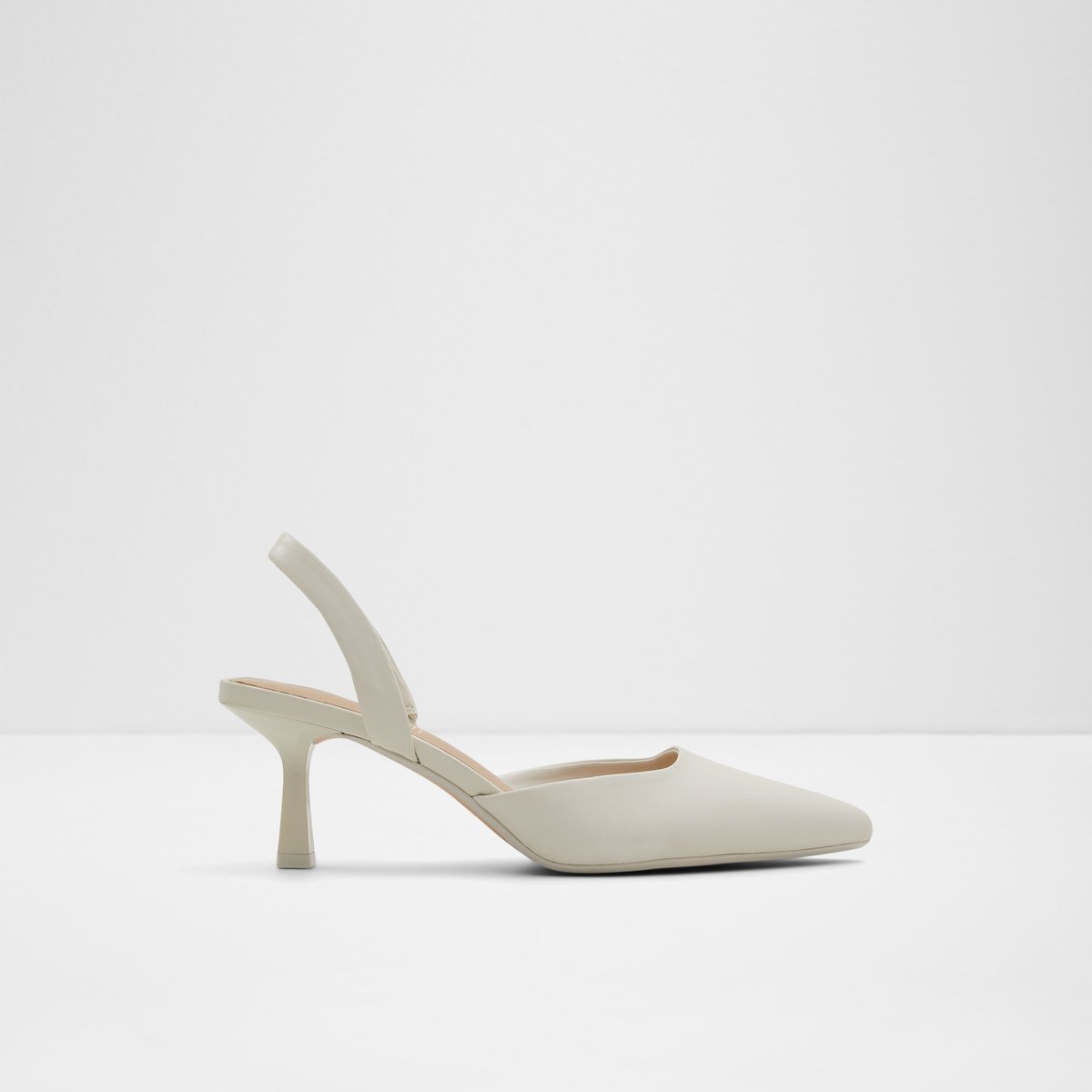 Basanti Heeled Shoes