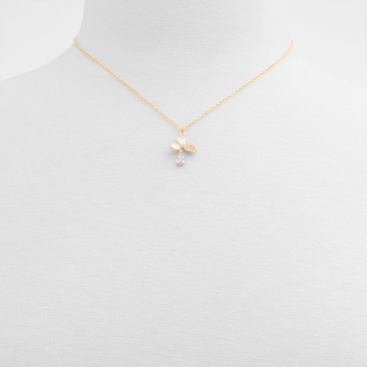 Benjaber Single-Strand Necklace