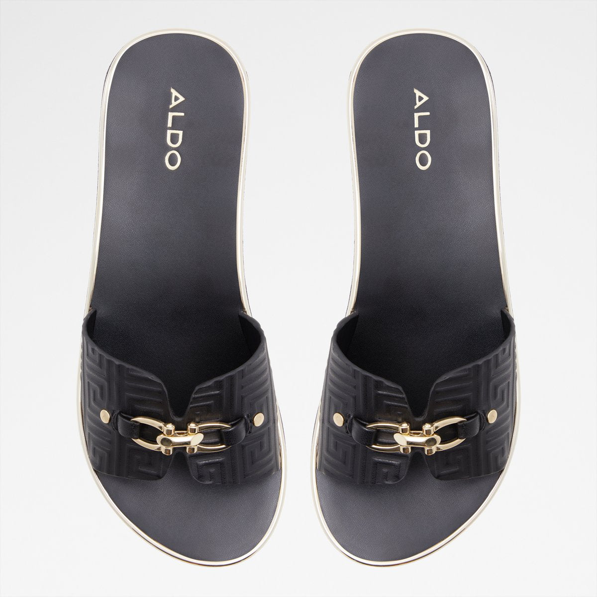 Beriana Wedge Sandals