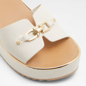 Beriana Wedge Sandals