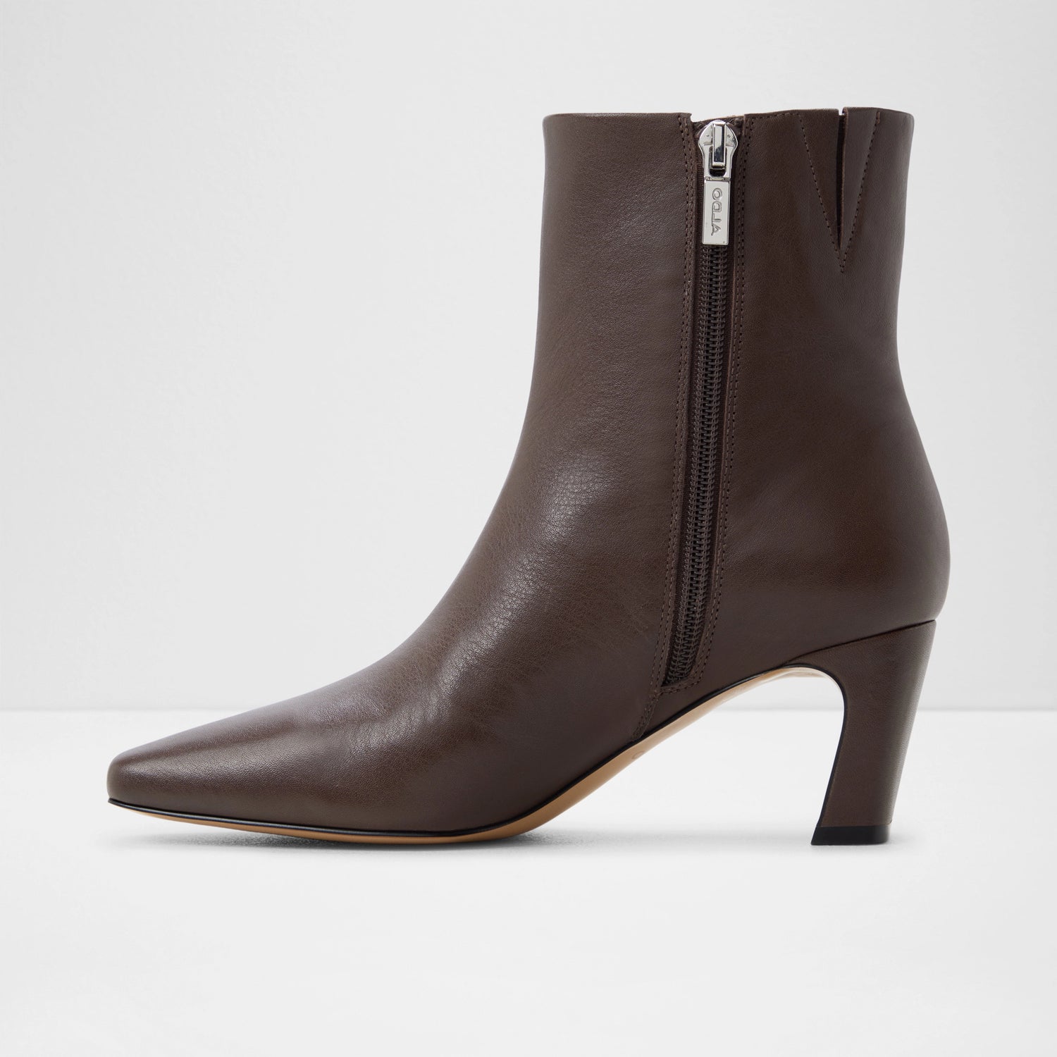 Bethina Ankle Boots