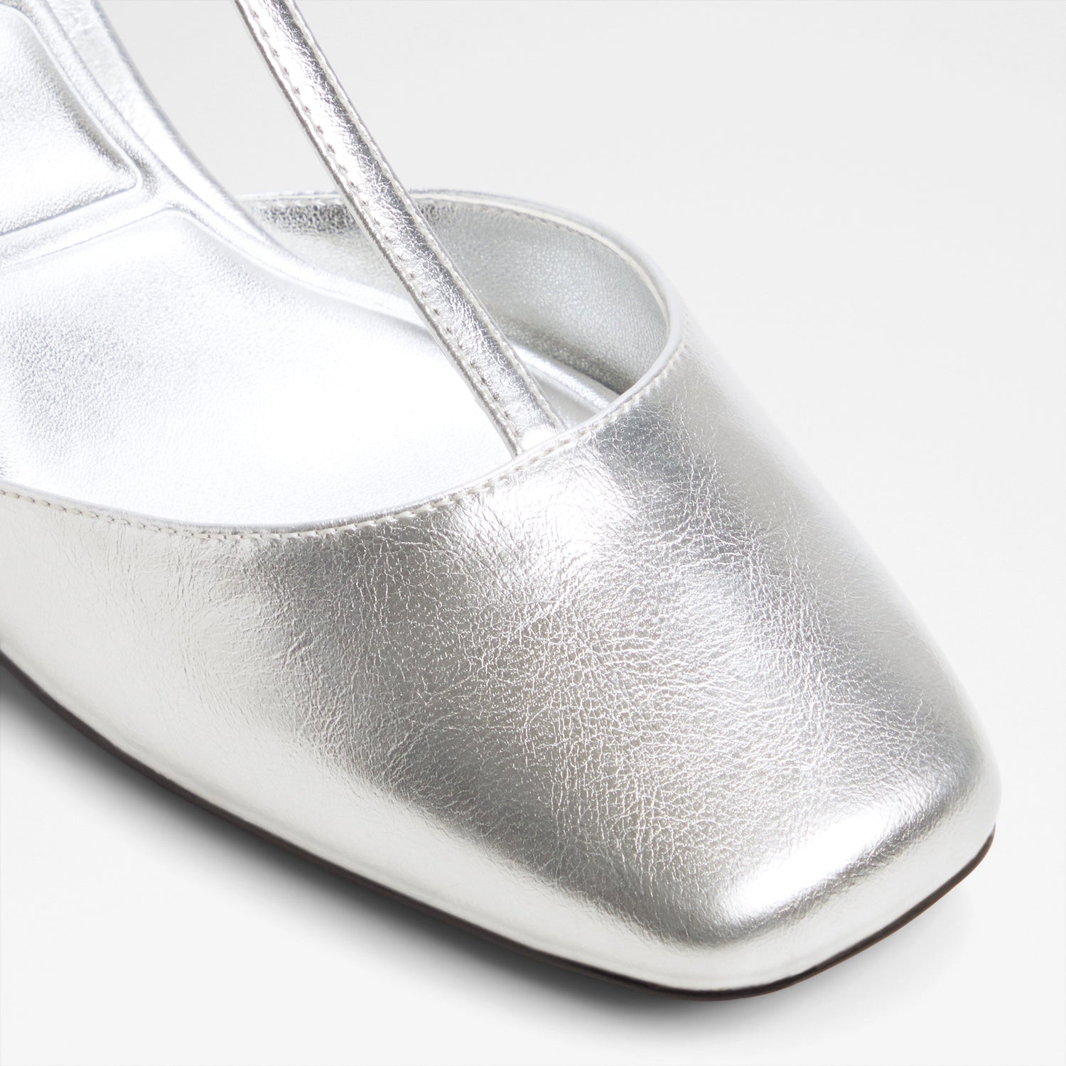 Bianna T-strap Heeled Pumps