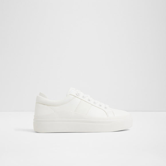 Brynlee Low-Top Sneakers