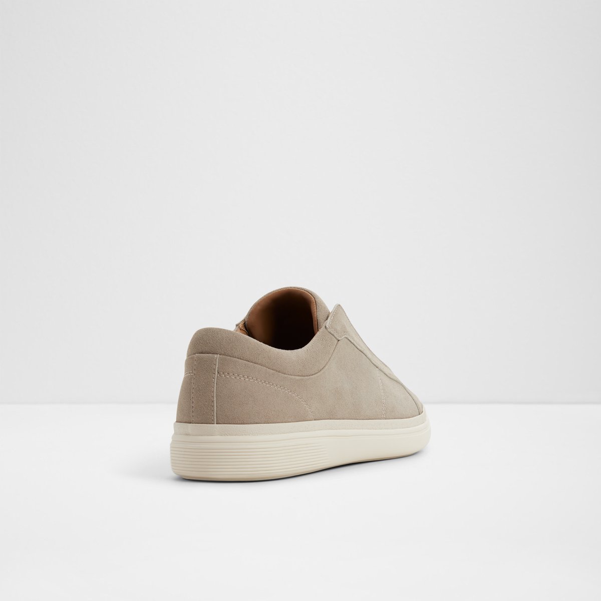 Carlson Low-Top Sneakers