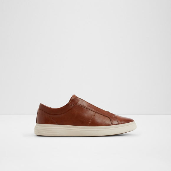 Carlson Low-Top Sneakers