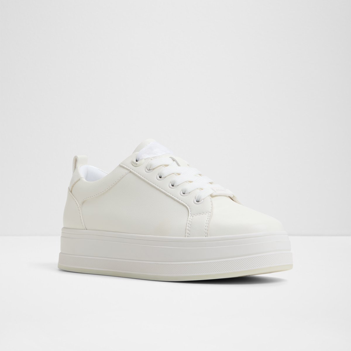 Chiccomfort Low-Top Sneakers