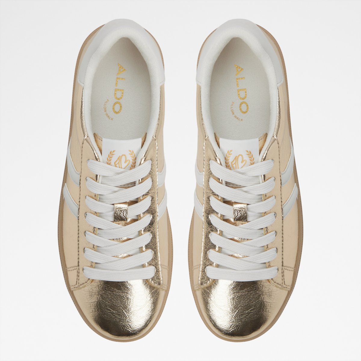 Chicsneaker2 Low-Top Sneakers