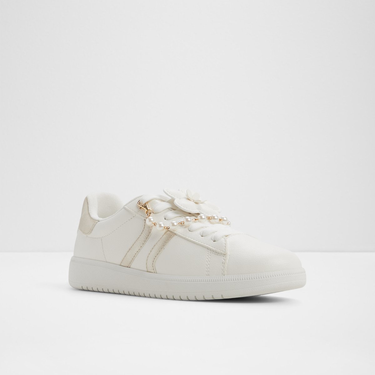 Chicsneaker2 Low-Top Sneakers