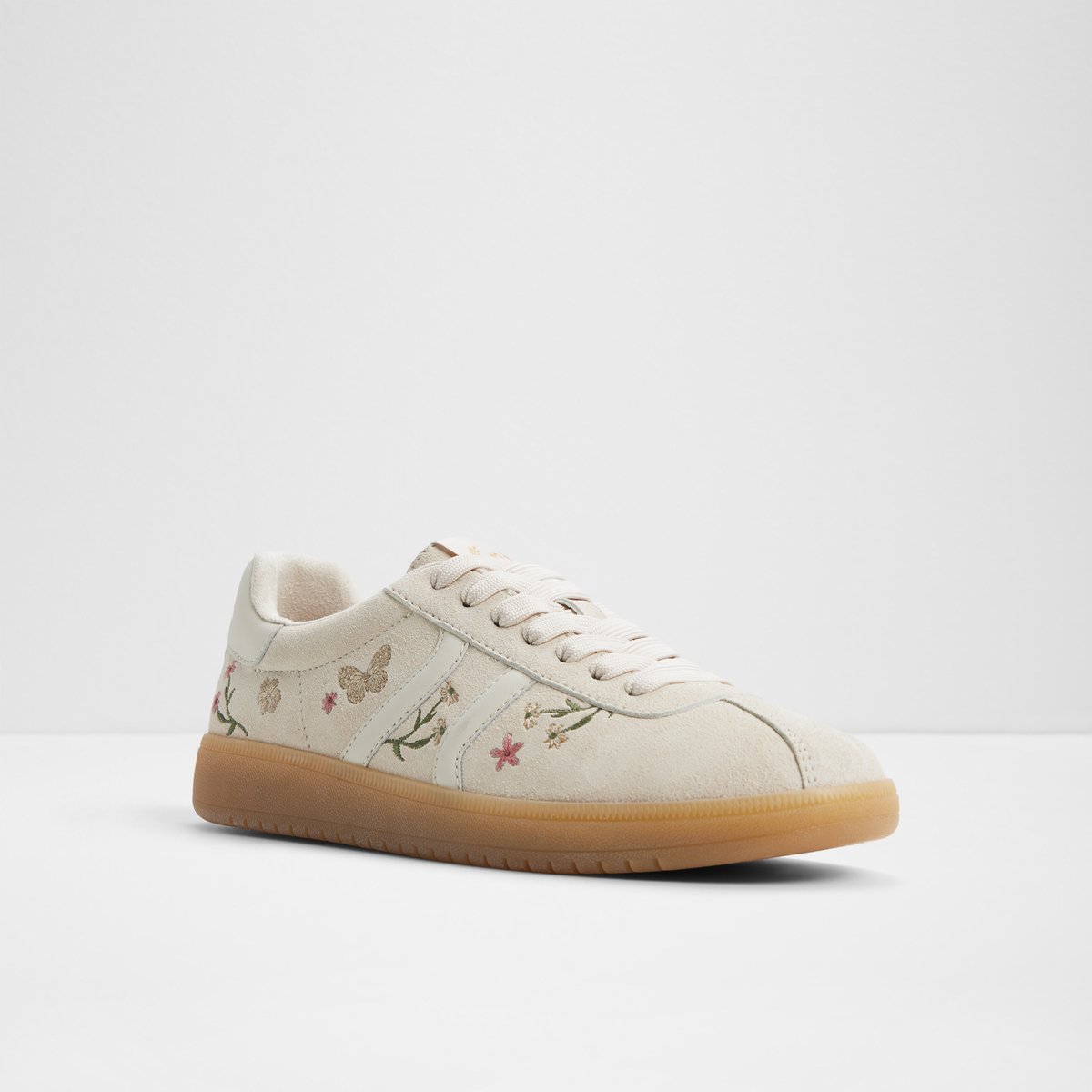 Chicsneaker Low-Top Sneakers