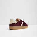 Chicsneaker Low-Top Sneakers